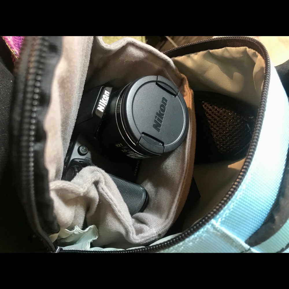 Nikon camera - Picture 5 of 8